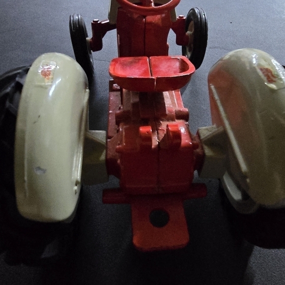 1986 ERTL 1953 Ford Tractor Replica NAA Collector's Edition 1293 OEM - Picture 6 of 7